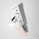 zo skin illuminating aox serum texture